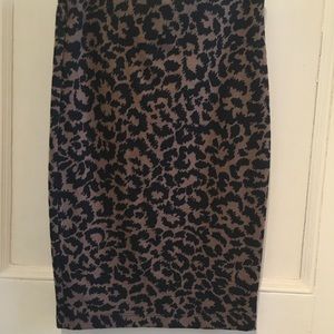 Leopard pencil skirt
